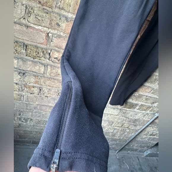 Gymshark Charcoal Men's Joggers - Picture 4 of 7